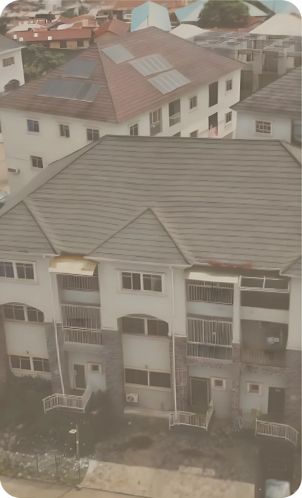 Black Qoral Estate, Karimu — Delivered terrace